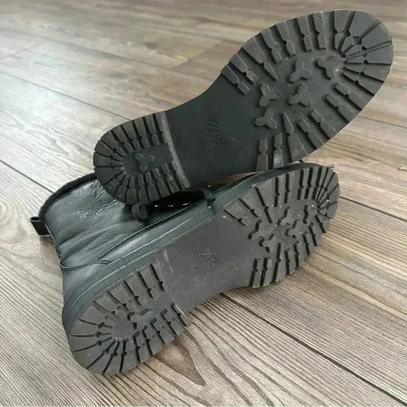 Zara Women’s Black Faux Fur Lined Grunge Style Goth Combat Ankle Boots Size 6.5 - Picture 5 of 11